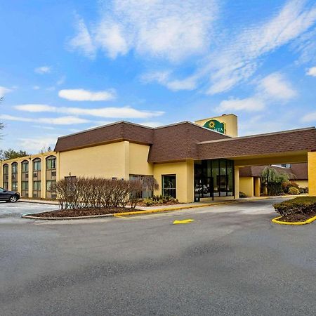 La Quinta By Wyndham Armonk Westchester Cnty Apt Exterior photo