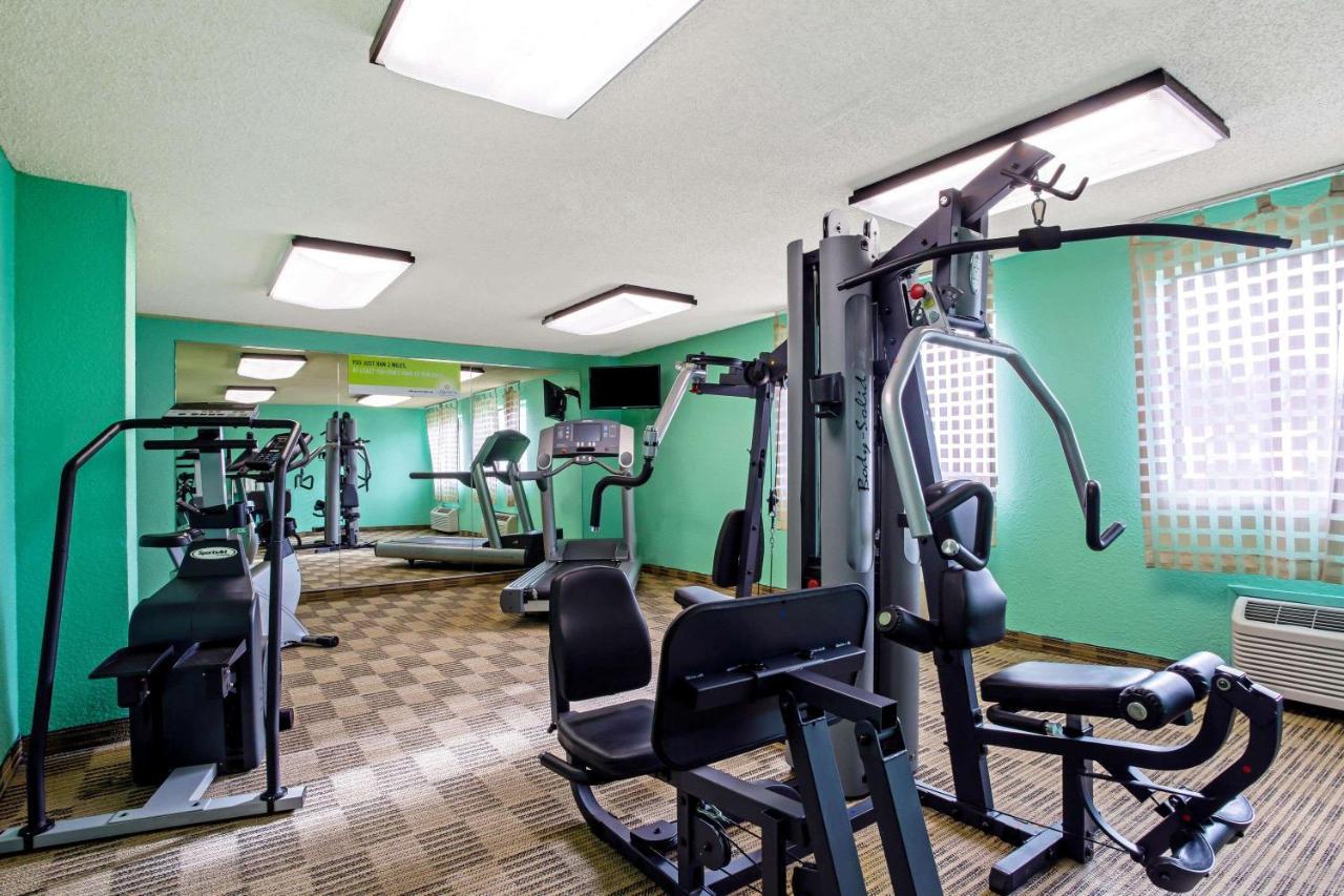 La Quinta By Wyndham Armonk Westchester Cnty Apt Exterior photo