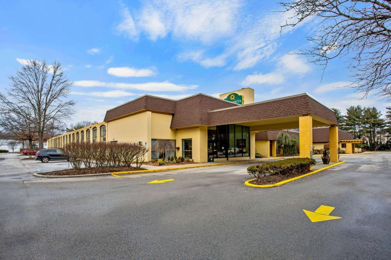 La Quinta By Wyndham Armonk Westchester Cnty Apt Exterior photo