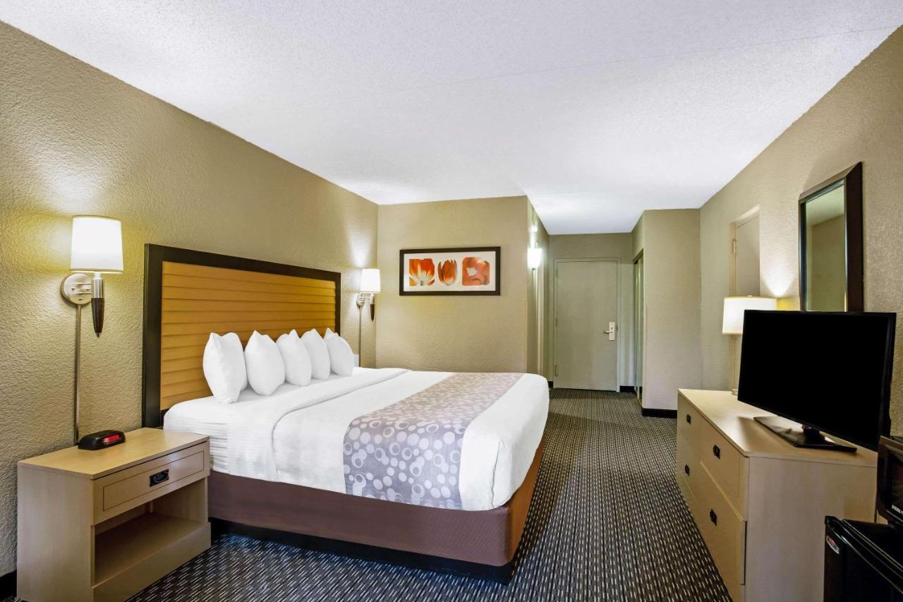 La Quinta By Wyndham Armonk Westchester Cnty Apt Exterior photo