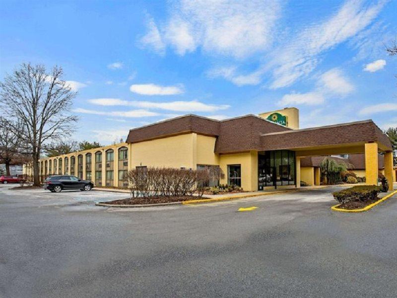 La Quinta By Wyndham Armonk Westchester Cnty Apt Exterior photo